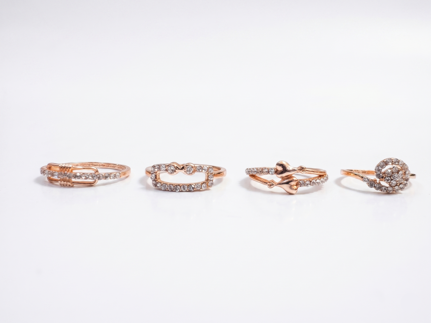 Empress Geometric Pavé Ring Set – Rose Gold Luxury Collection